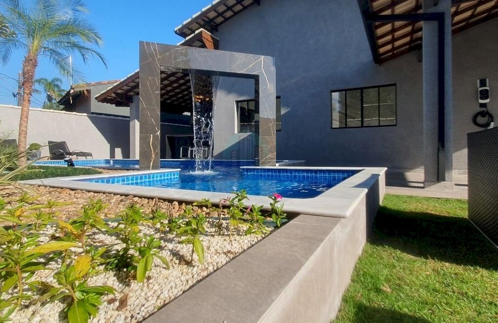 Imagem imóvel Casa em Itanhaém com 3 dormitórios