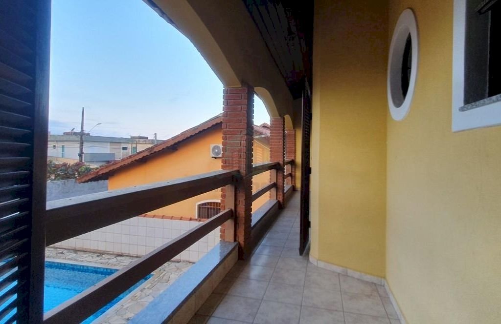 Imagem imóvel Sobrado em Itanhaém com 3 dormitórios