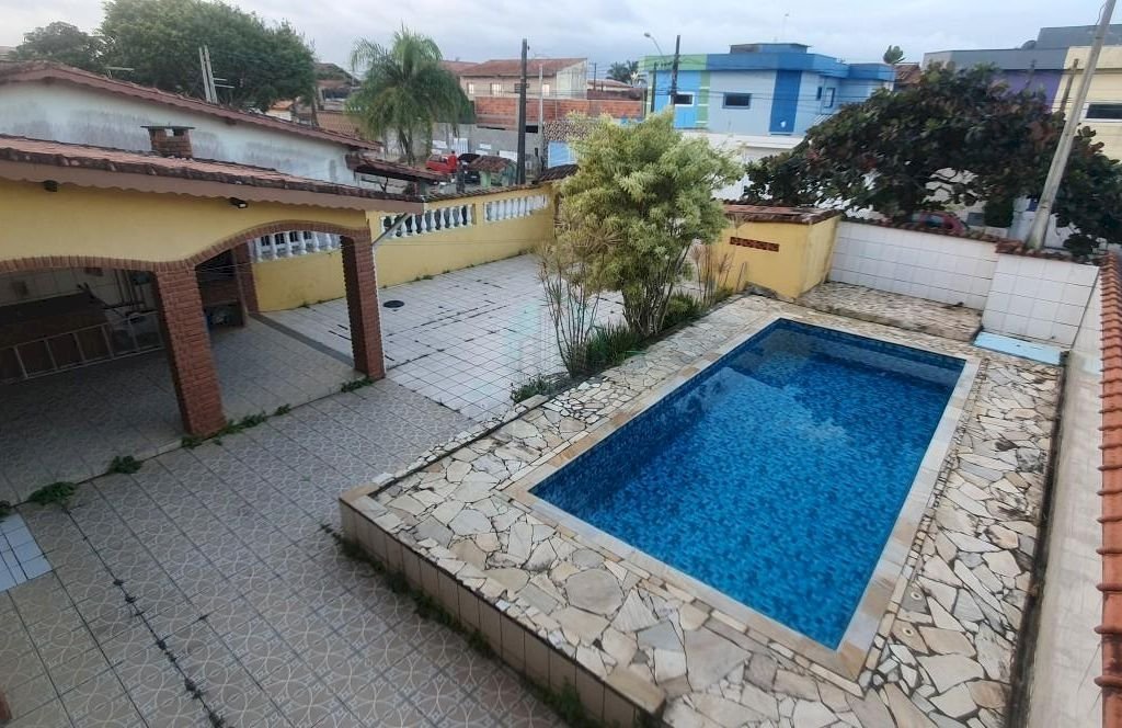 Imagem imóvel Sobrado em Itanhaém com 3 dormitórios