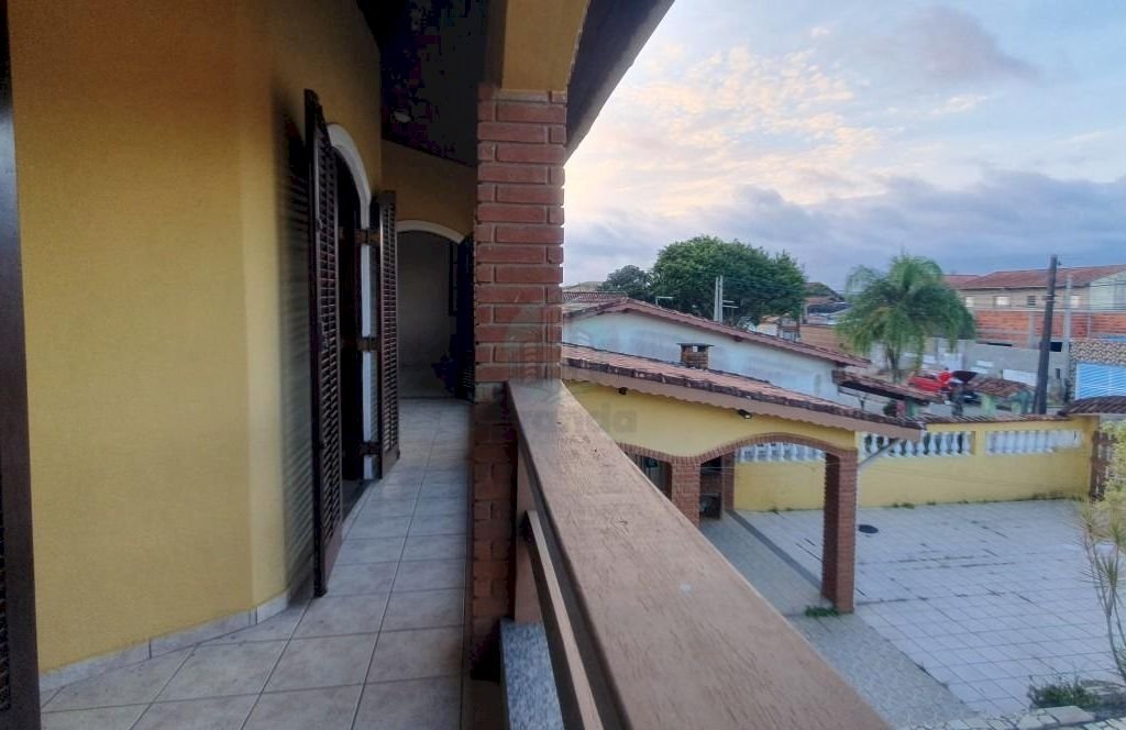 Imagem imóvel Sobrado em Itanhaém com 3 dormitórios