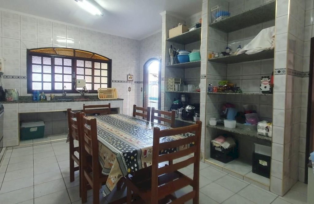Imagem imóvel Sobrado em Itanhaém com 3 dormitórios