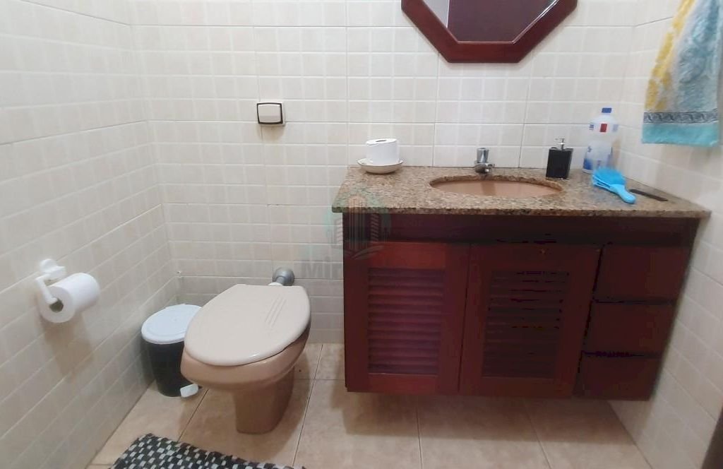 Imagem imóvel Sobrado em Itanhaém com 4 dormitórios