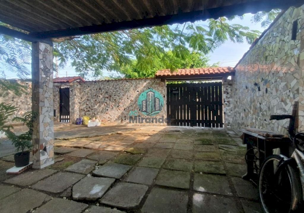 Imagem imóvel Sobrado em Itanhaém com 4 dormitórios